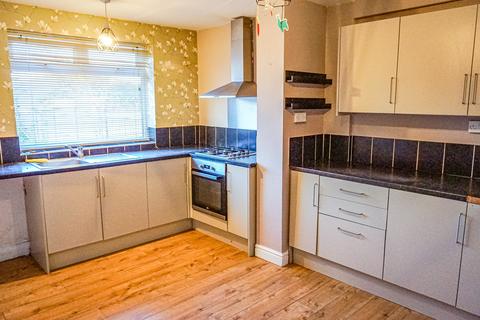 17 Greens Road, Dunsville, Doncaster, DN7 4DE