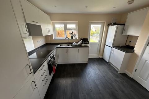 3 bedroom terraced house for sale, Sycamore Road, Colchester, Essex