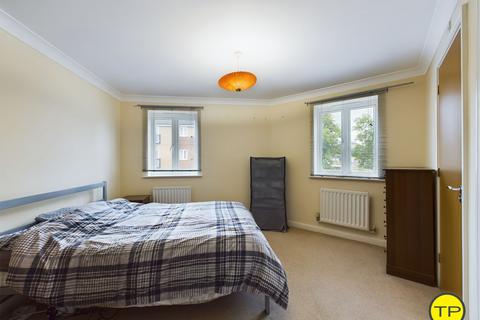 2 bedroom flat for sale - Hampton Centre, Peterborough PE7