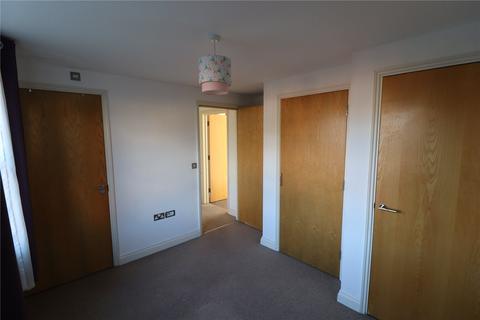 2 bedroom apartment to rent, Gainsborough Close, Basildon, SS14