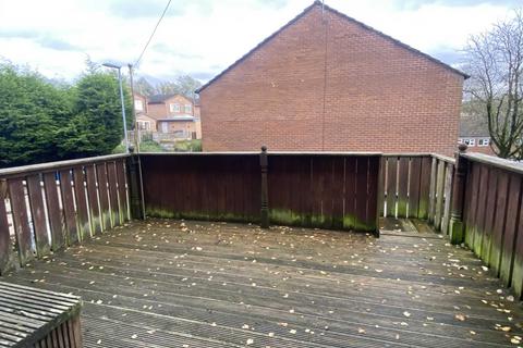 15 Union Street, Lees, Oldham, OL4 4NE
