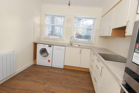 2 bedroom flat to rent, Snowdon Place, King's Park, Stirling, FK8