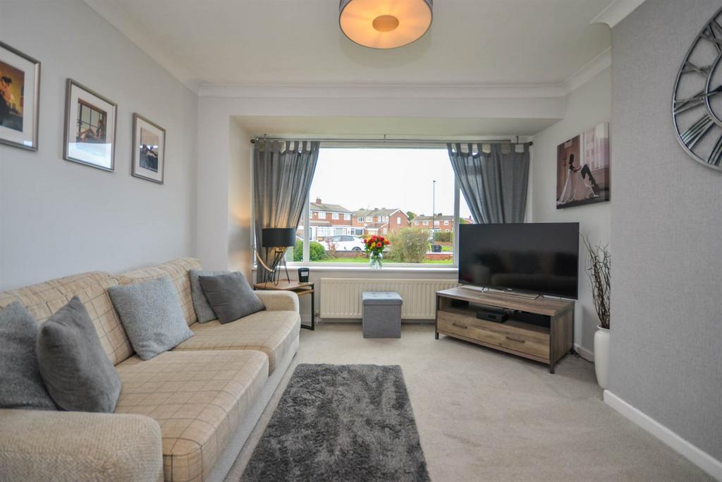 Cresswell Drive, Red House Farm 3 bed semidetached house for sale £