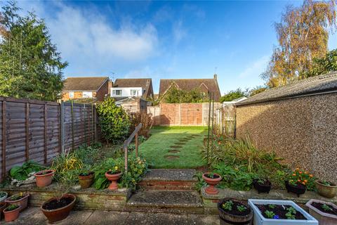 2 bedroom bungalow for sale, Russell Road, Toddington, Bedfordshire, LU5