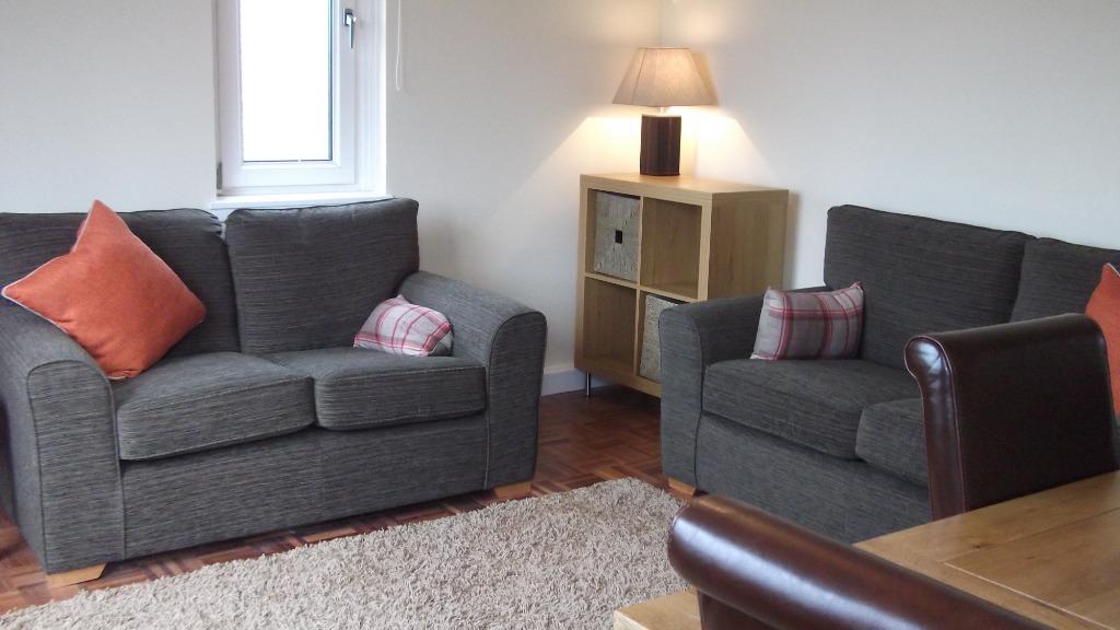 Ethel Terrace, Morningside, Edinburgh, EH10 3 bed flat £1,450 pcm (£