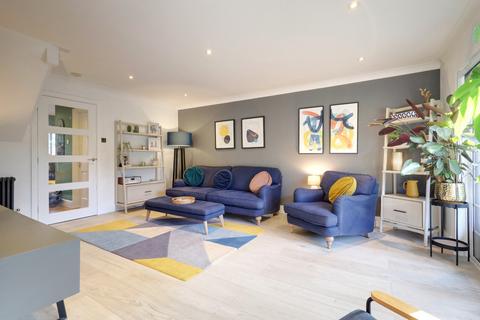 11 Acorn Place, Langdon Hills, Basildon, SS16 6RJ
