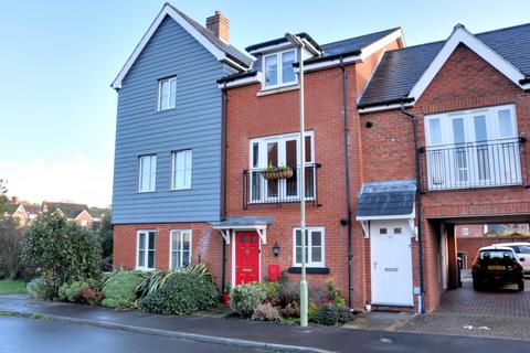 3 bedroom terraced house for sale, Romsey