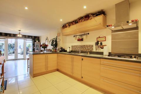 3 bedroom terraced house for sale, Romsey