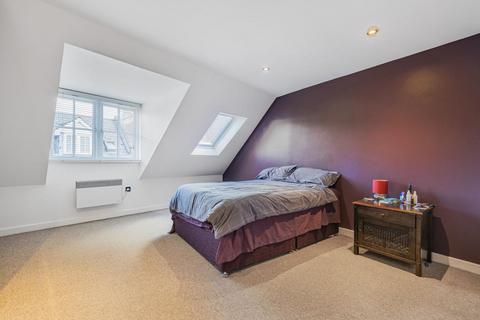 13 Lownes Courtyard, London, SE13 5TB