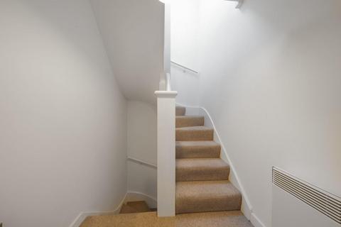 13 Lownes Courtyard, London, SE13 5TB