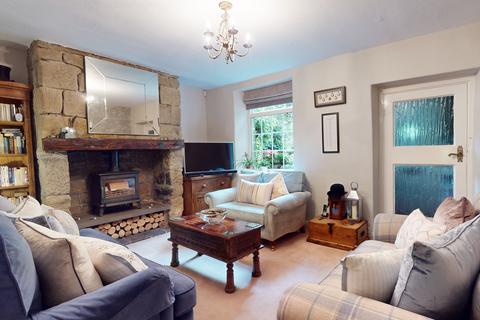 4 Far Row, Pool In Wharfedale, Otley, LS21 1ES