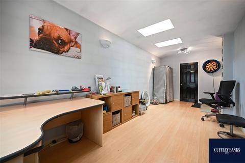 59 Langdale Gardens, Perivale, Greenford, UB6 8DQ