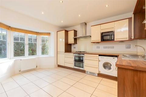 4 bedroom detached house to rent, Oakley Gardens, Maidenhead, Berkshire, SL6
