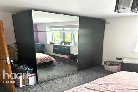 1 bedroom flat to rent - Longhook Gardens UB5