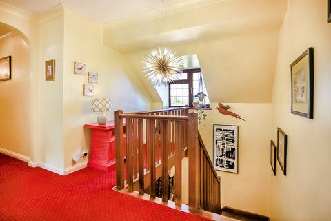 Catbrook House Catbrook, Chipping Campden, GL55 6DE