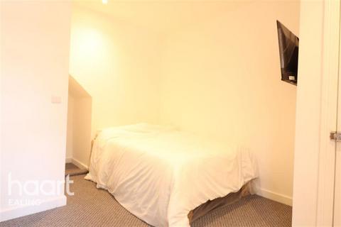 1 bedroom flat to rent, Bond Street, W5