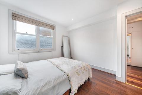 2 bedroom flat for sale, Barclay Road, Fulham