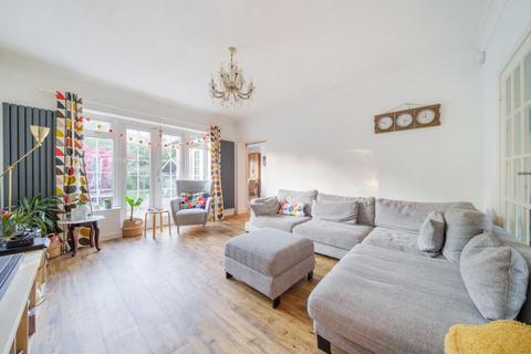6 bedroom detached house for sale, Hayes Lane, Hayes