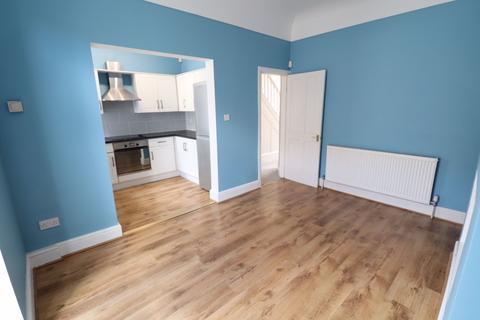 3 bedroom terraced house to rent, Alderson Road, Liverpool, Merseyside, L15