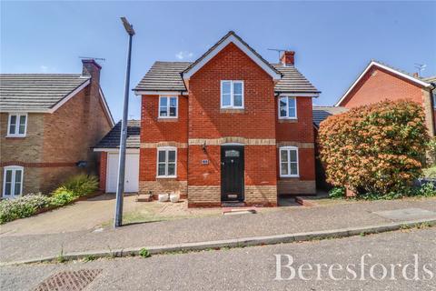 4 bedroom detached house for sale, Guernsey Way, Braintree, CM7