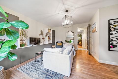 59 Elderfield Place, London, SW17 6ED