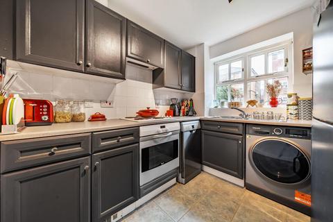 59 Elderfield Place, London, SW17 6ED
