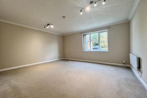 undefined, Columbus Gardens, Northwood HA6