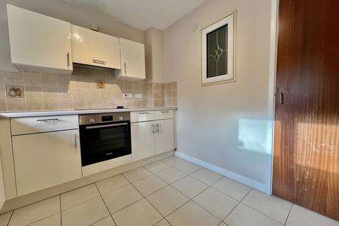 undefined, Columbus Gardens, Northwood HA6