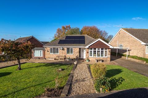 3 bedroom bungalow for sale, Windsor Drive, Caistor, Lincolnshire, LN7