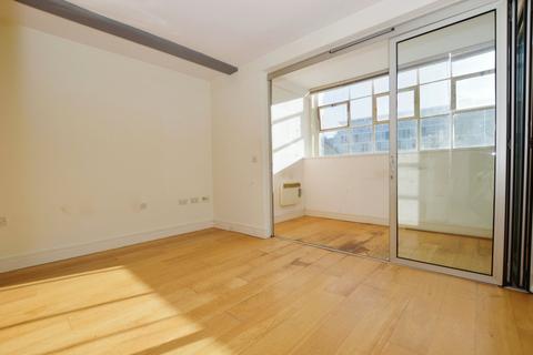 2 bedroom flat for sale - The Met Apartments, 40 Hilton Street, Northern Quarter, Manchester, M1