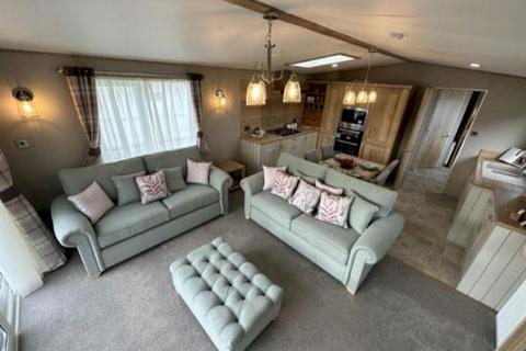 2 bedroom lodge for sale - Waters Edge Country Park, River Rd FY5
