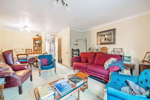 58 Aveling Close, Purley, CR8 4DW