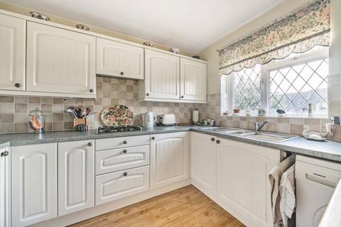 58 Aveling Close, Purley, CR8 4DW