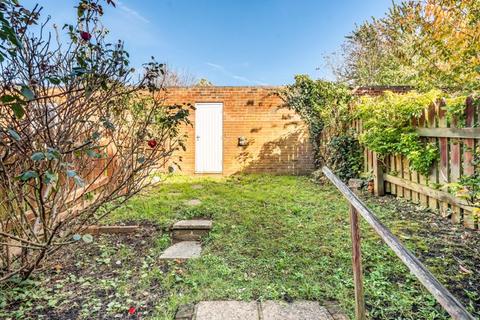 58 Aveling Close, Purley, CR8 4DW