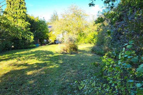 61 Leaves Green Road, Keston, BR2 6DE