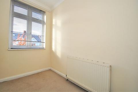 9 Beverley Road, New Malden, KT3 4AW