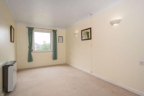 1 bedroom retirement property to rent, Springfield Meadows, Weybridge