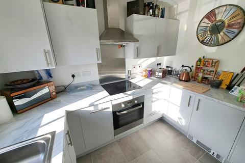 2 bedroom semi-detached house for sale - Ingle Crescent, Potton