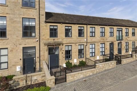 4 bedroom end of terrace house for sale, Greenholme Mills, Iron Row, Burley In Wharfedale, Ilkley, LS29