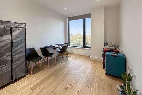 1 bedroom property for sale, 55 - 57 High Street, Slough, Berkshire, SL1