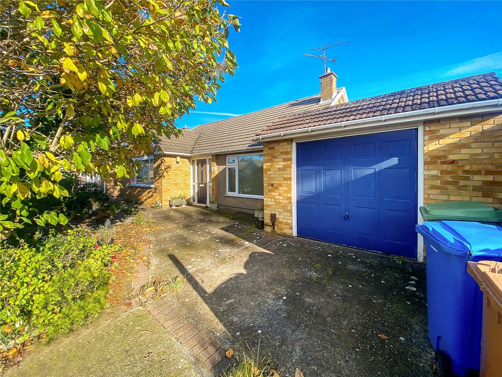 Danes Mead, Grovehurst, Sittingbourne, Kent, ME10 2 bed bungalow for