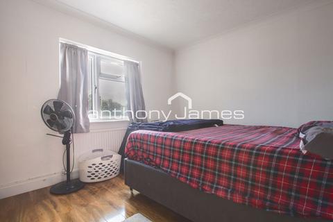 29 Stevedale Road, Welling, DA16 1ND