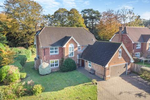 Good Haven Grove Road, Hindhead, GU26 6QP
