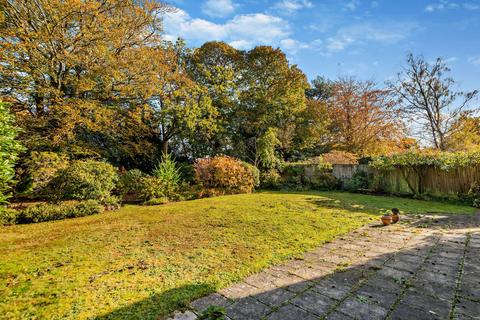 Good Haven Grove Road, Hindhead, GU26 6QP