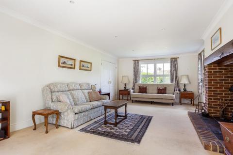 Good Haven Grove Road, Hindhead, GU26 6QP