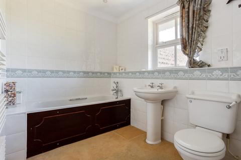 Good Haven Grove Road, Hindhead, GU26 6QP