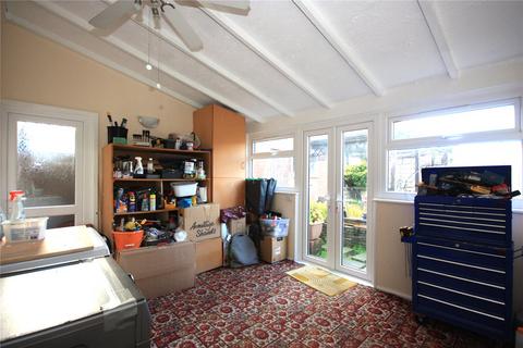 3 bedroom terraced house for sale, Middle Park Way, Havant, Hampshire, PO9