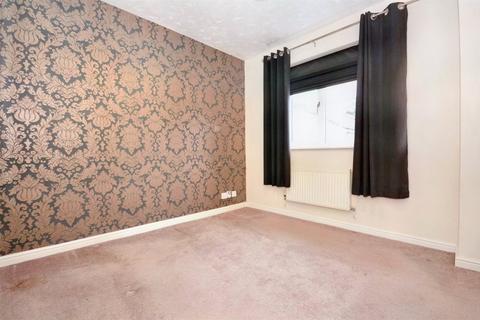 3 bedroom detached house for sale, Pitchstone Court, Leeds, West Yorkshire