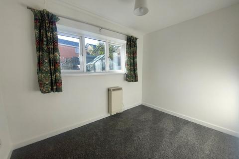 2 bedroom cottage to rent, Holmbush Road, St Austell, PL25