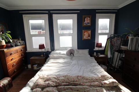37 Barratt Street, Bristol, BS5 6DE